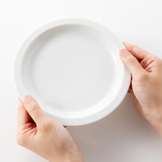 LIGHT-WEIGHT RIM PLATE 18CM WH