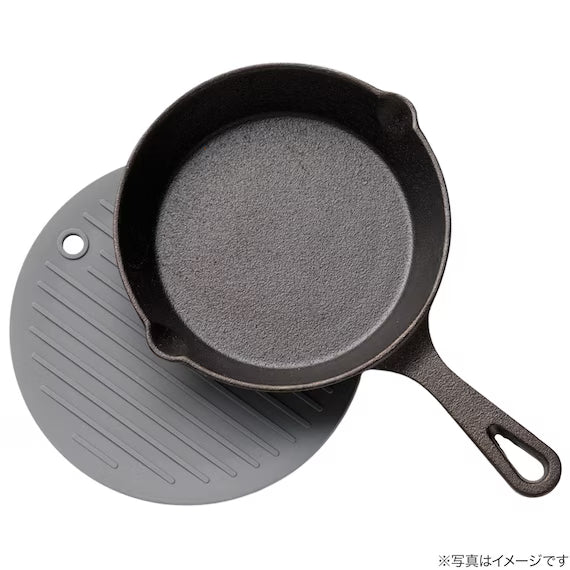 SILICONE TRIVET