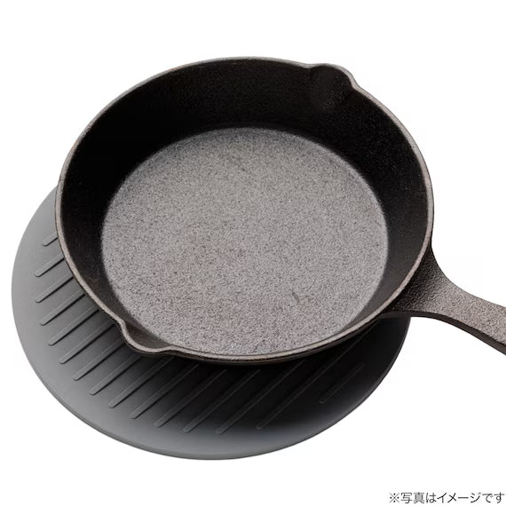 SILICONE TRIVET
