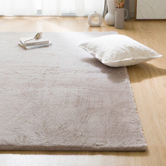 USAGIRUG5 200X240 LMO NU01