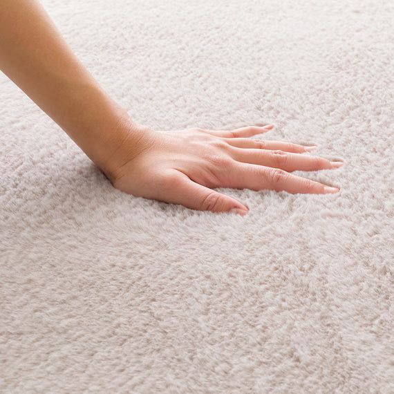 FUR RUG 185X185 MO RM01