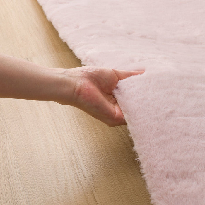 USAGI RUG 3 140X200 RO US04