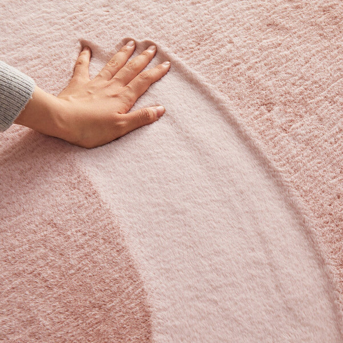 USAGI RUG 3 200X285 RO US04