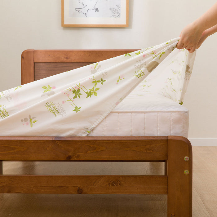 FITTED SHEET 38 PT42 RABBIT PATTERN D