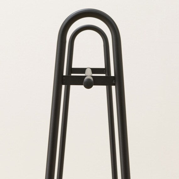 A-SHAPED HANGER RACK SWIN BK