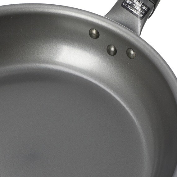 IH EXTRA SMOOTH COATED FRY PAN 26 SC