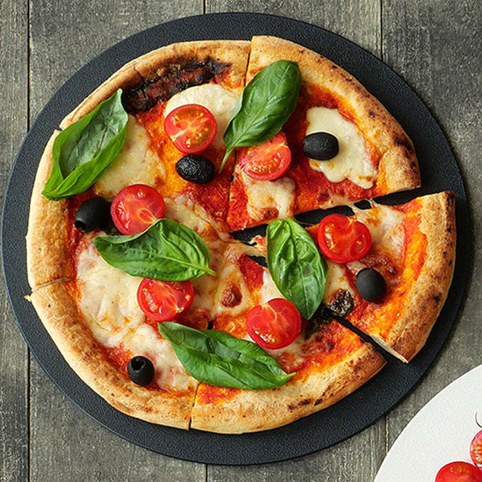 ROUND SERVING CUTTING BOARD 27CM BK