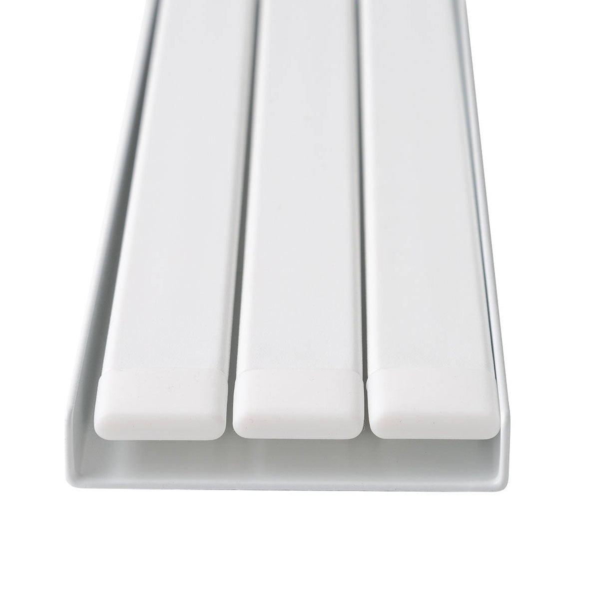 MAGNET CLOTH HANGER FLAT WH