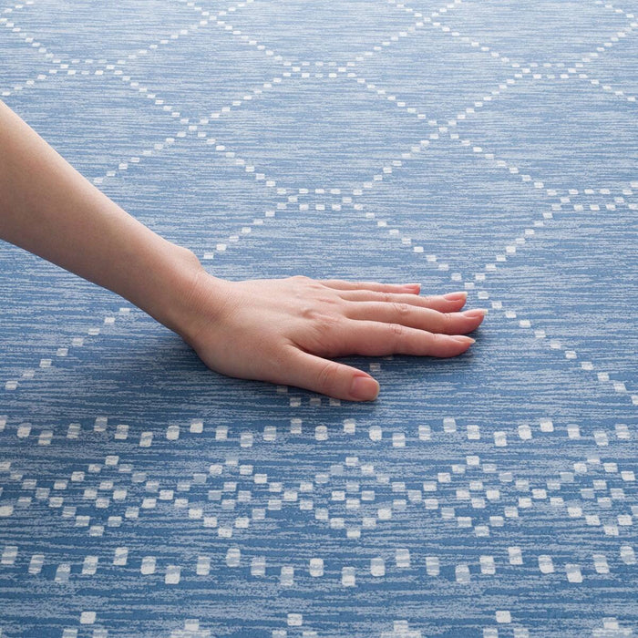 RUG NC EXTREME COLD RPT 130X185 BL Q01